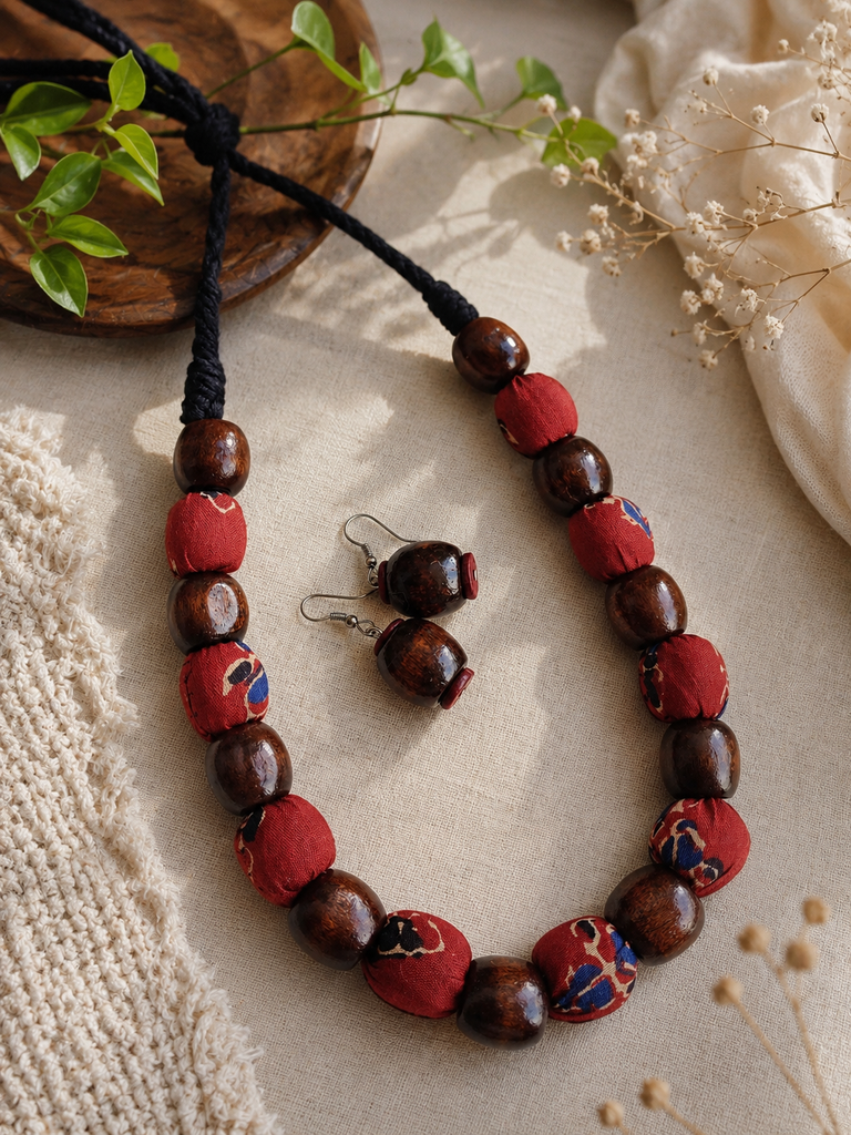 Brick red  wooden beaded necklace set
