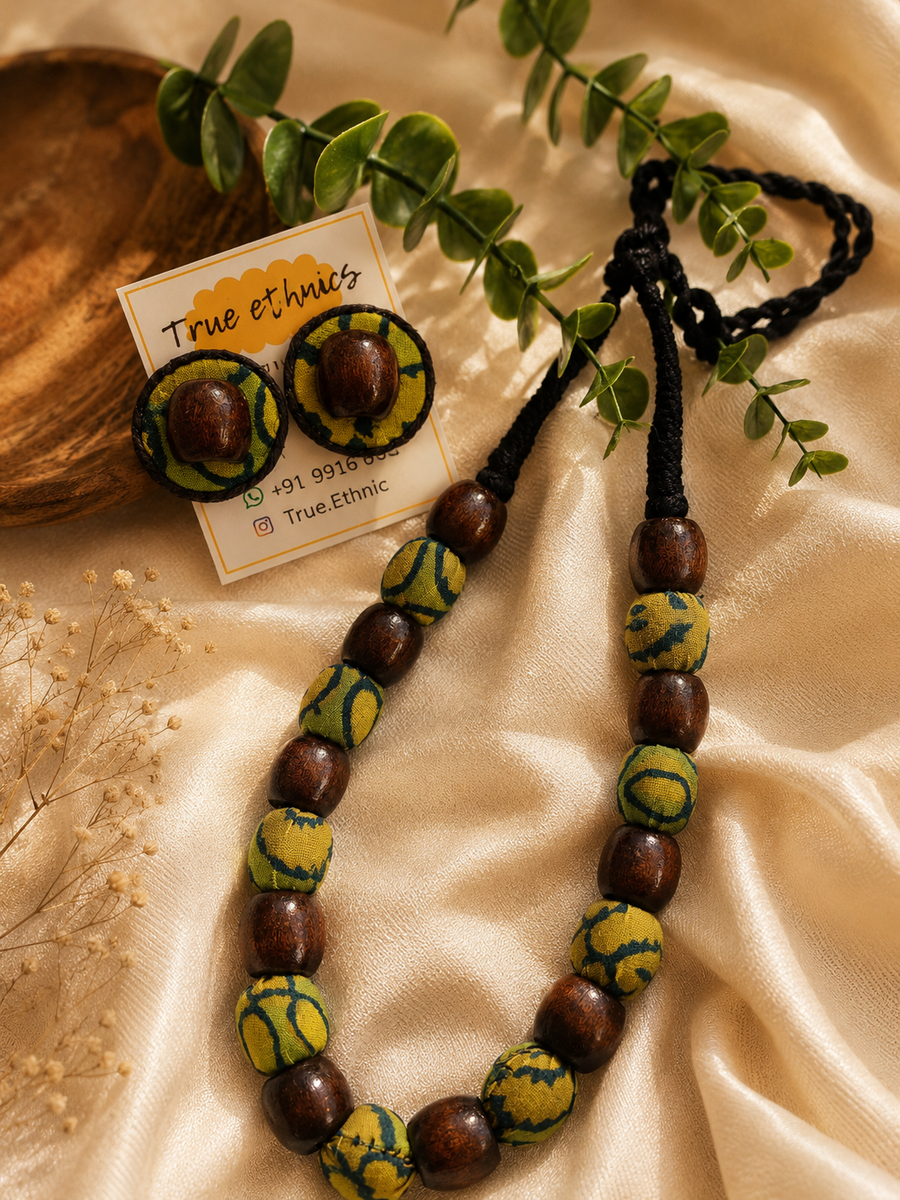 wooden beaded necklace
