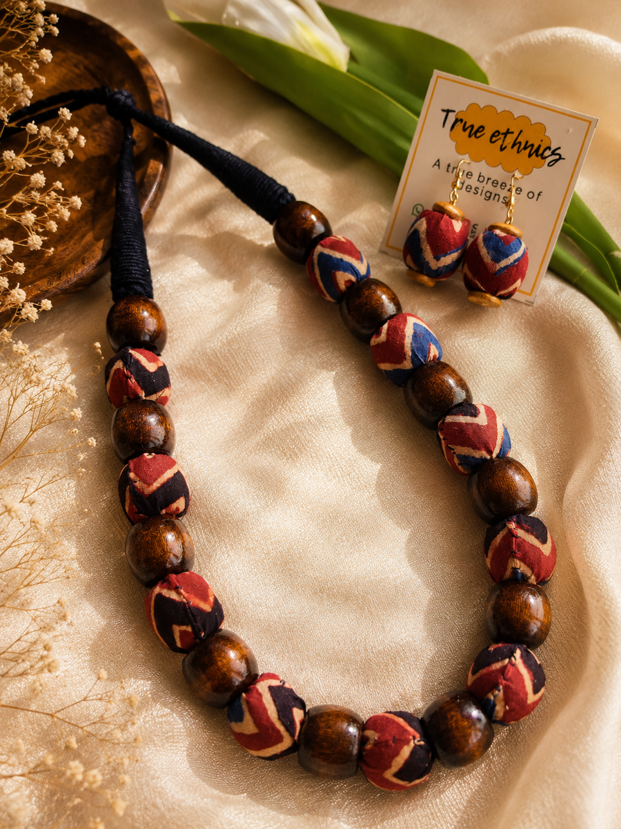MAROON WOODEN BEADED COLLECTION