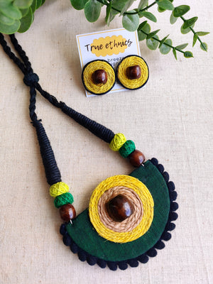 GREEN JUTE NECKLACE