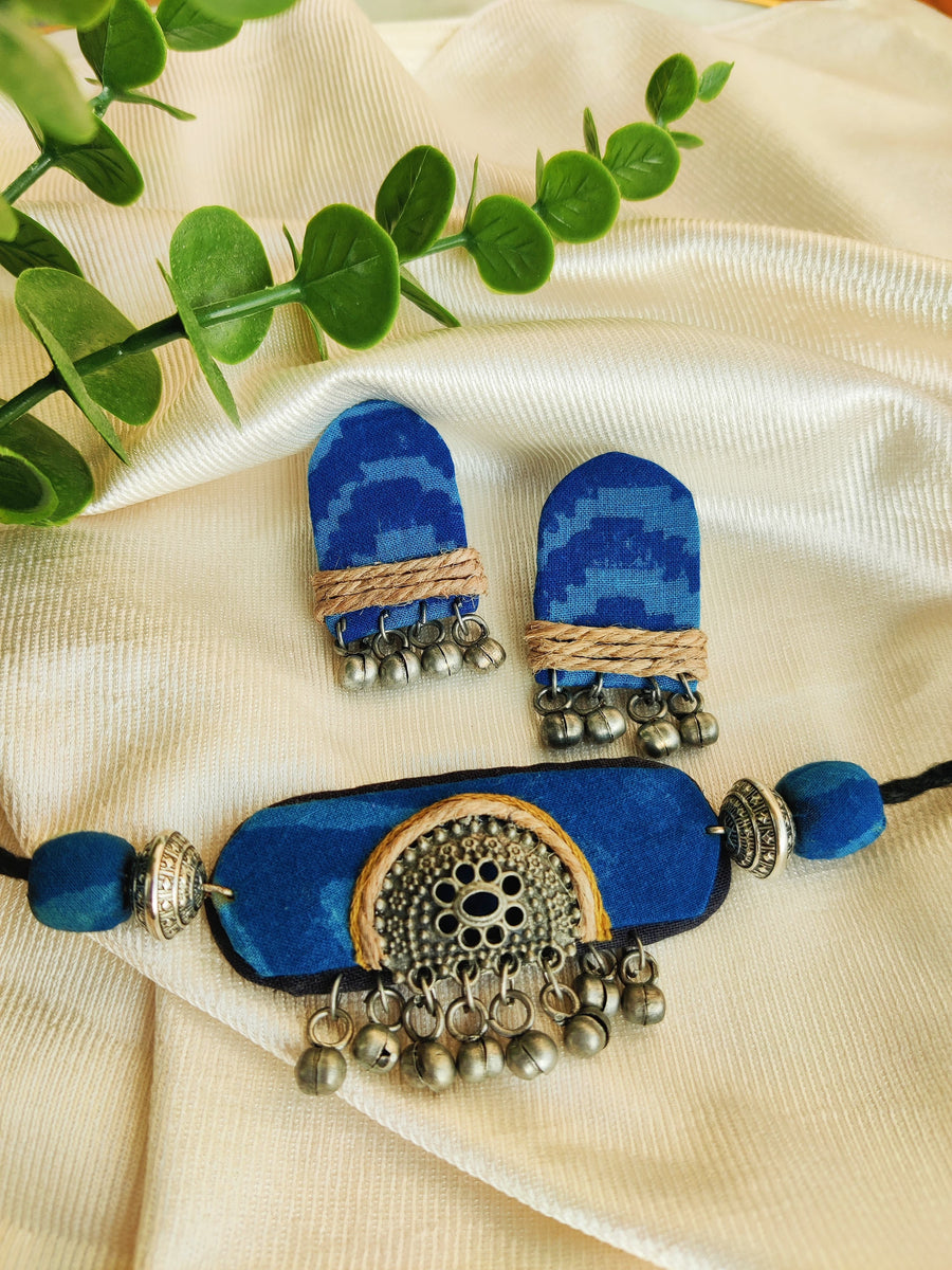 Indigo choker set