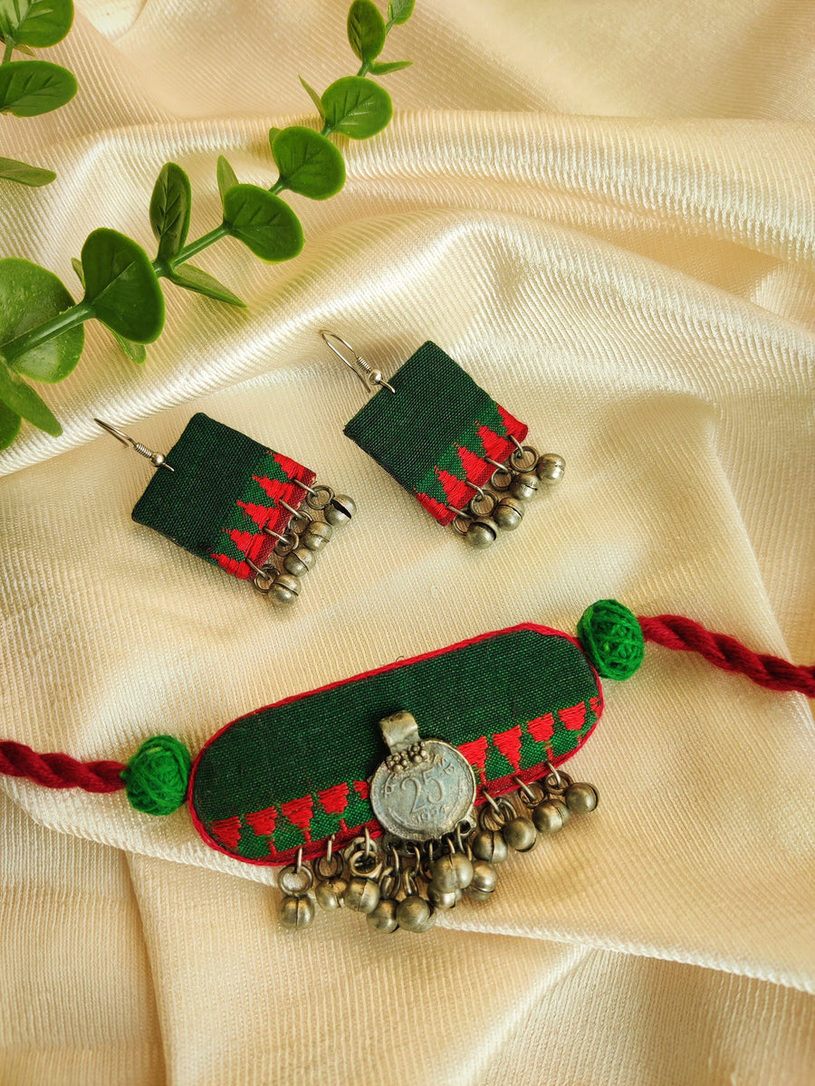 Bottle Green choker set