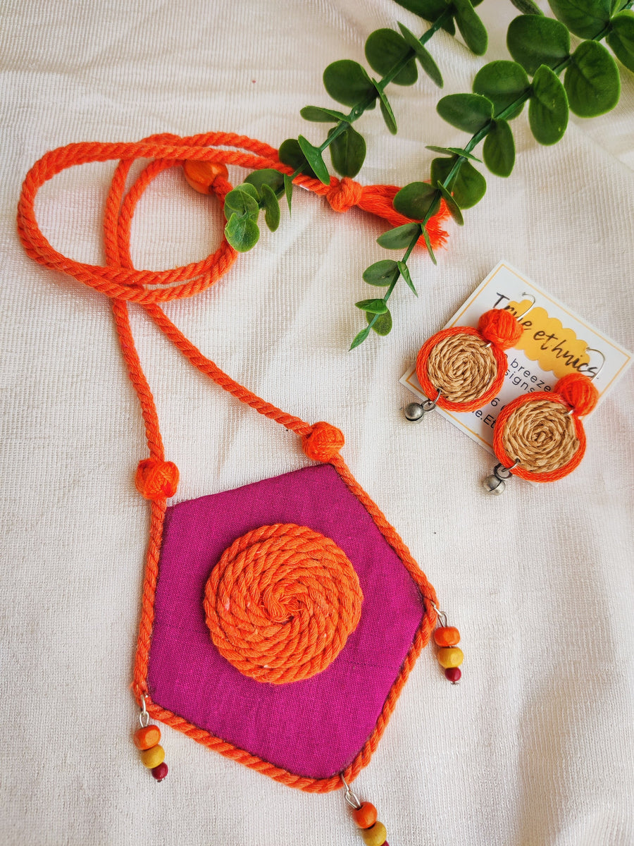 pink panchakoni necklace