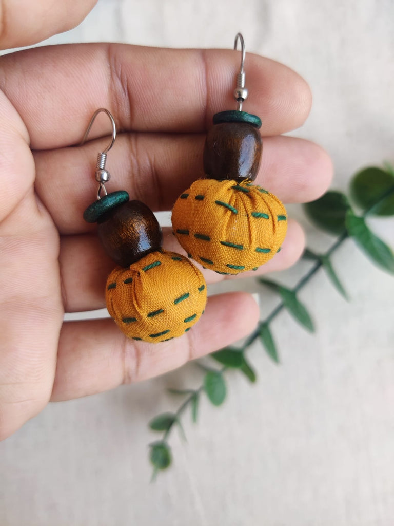 YELLOW POTLI EARRING