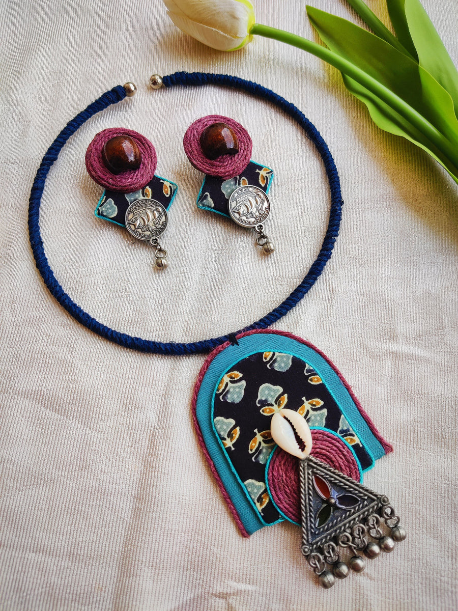 PURPLE BLUE HASLI NECKLACE