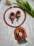 YELLOW HASLI NECKLACE