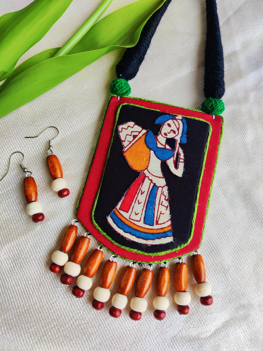RED RADHA NECKLACE