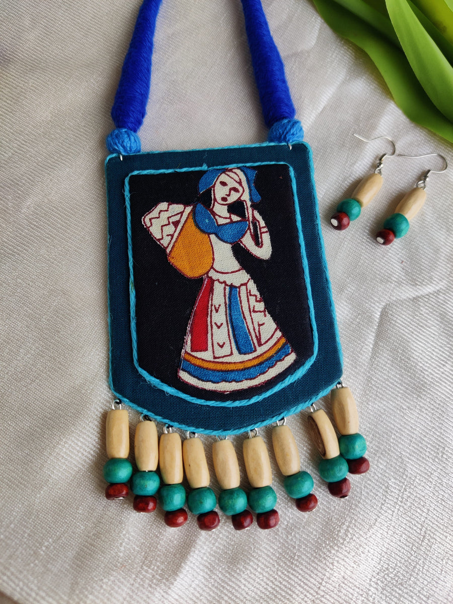 BLUE RADHA NECKLACE