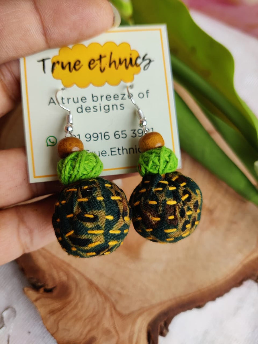 GREEN PRINTED  POTLI  EARRING