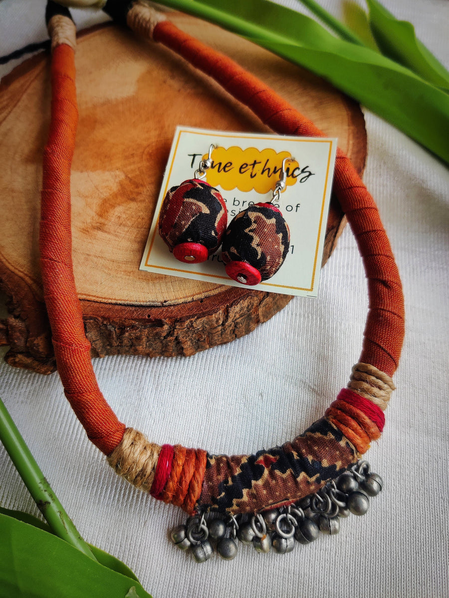 JUTE NECKLACEB RED AND MUSTURD