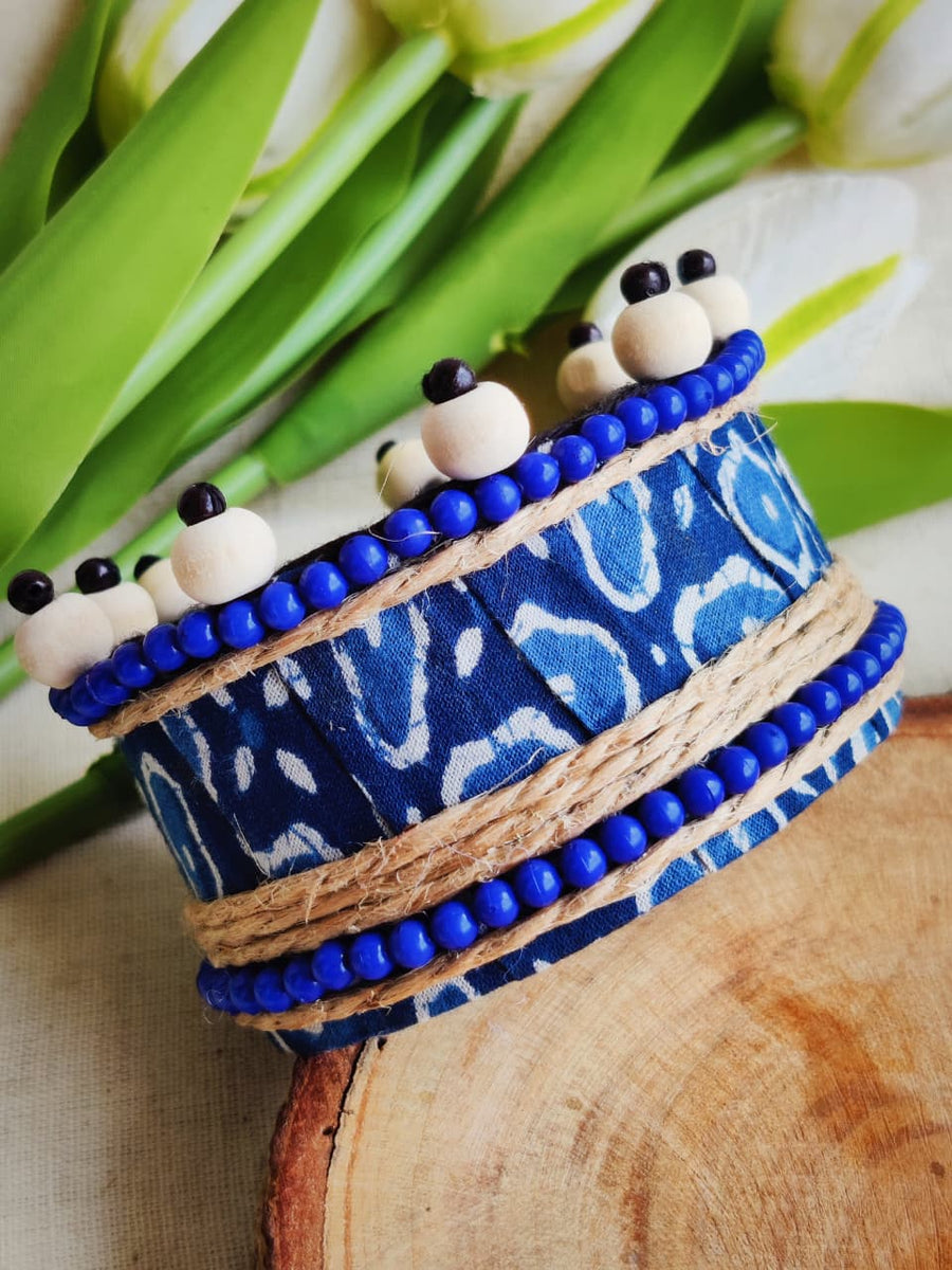 INDIGO HANDCUFF