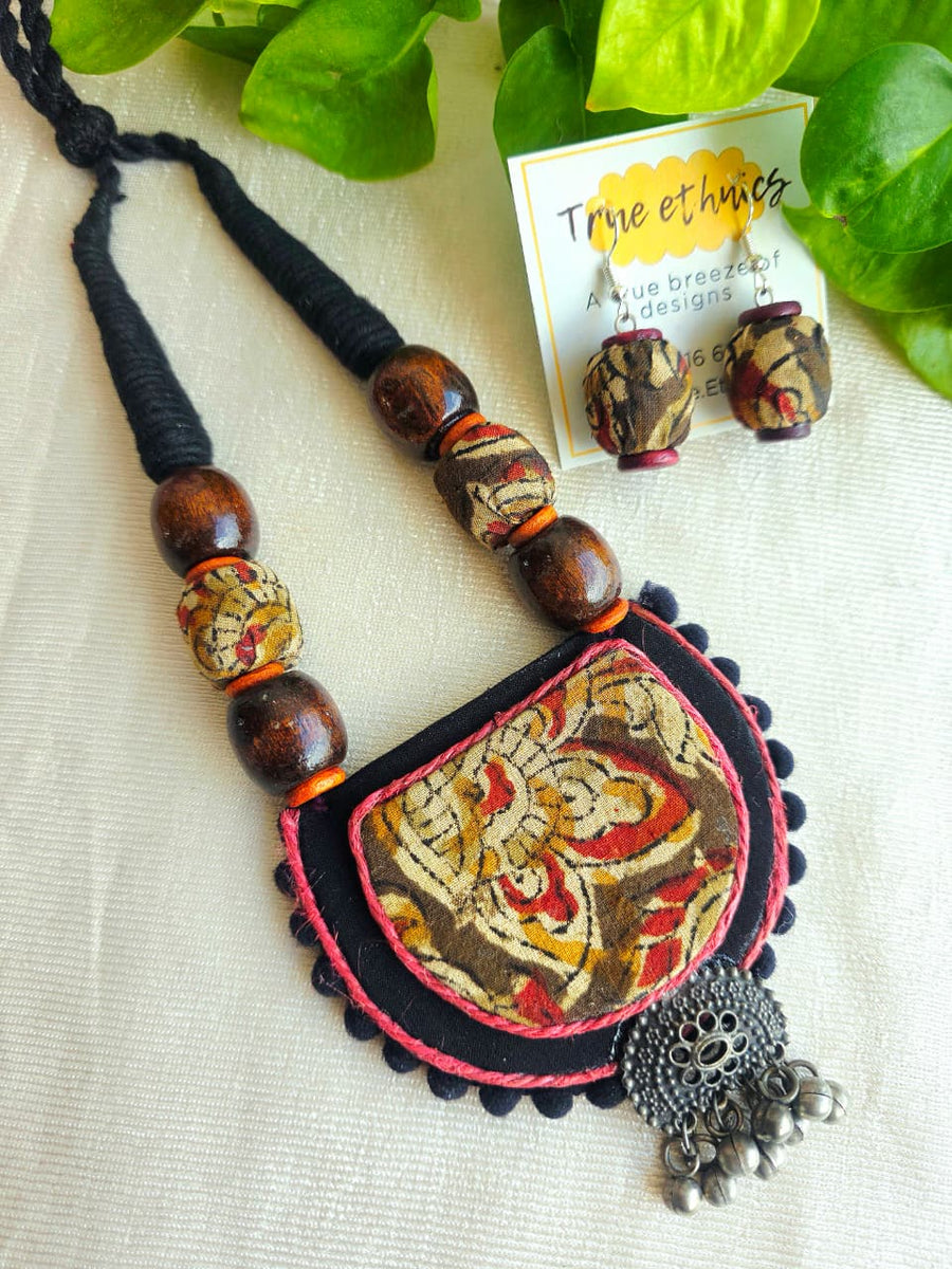 GREEN AJRAKH NECKLACE