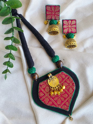 RED AND GREEN PARNA ZARI NECKLACE