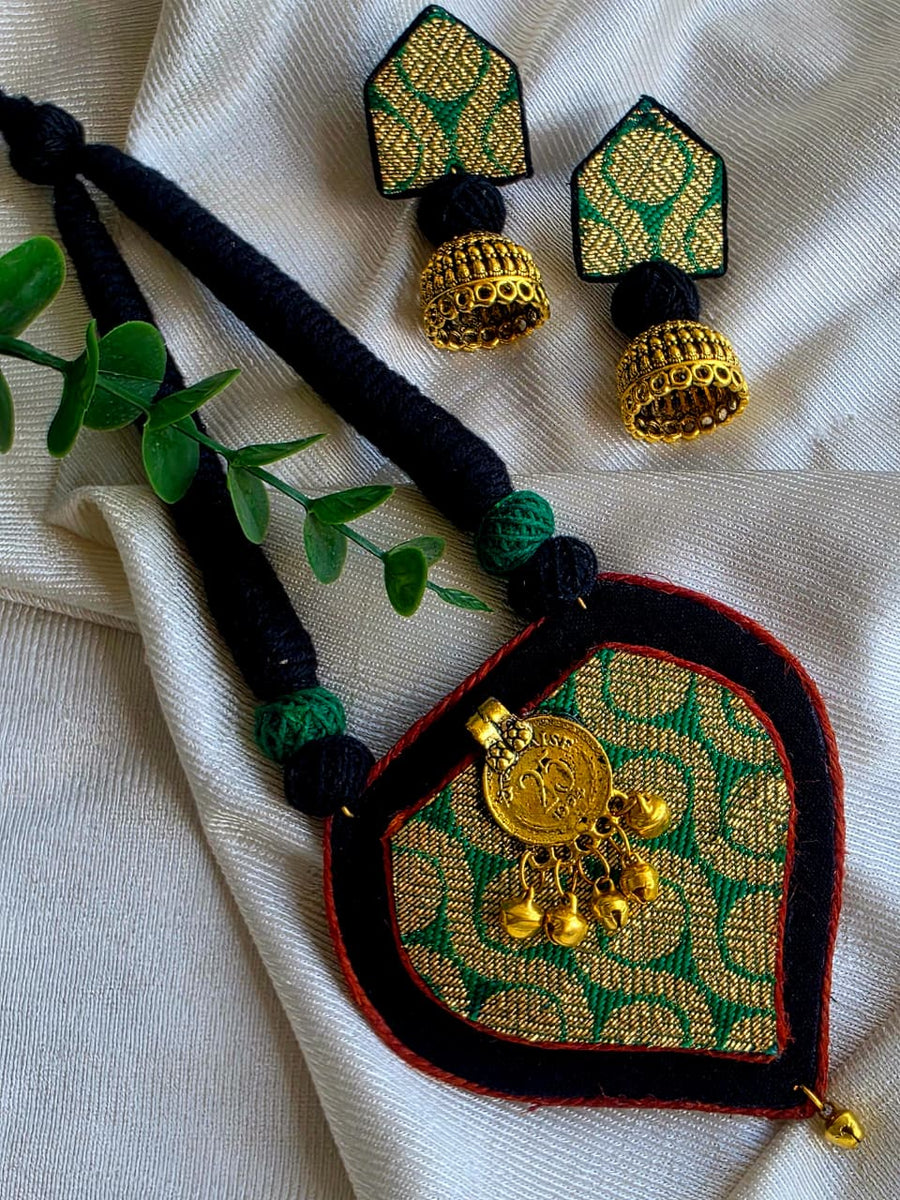 GREEN PARNA ZARI NECKLACE