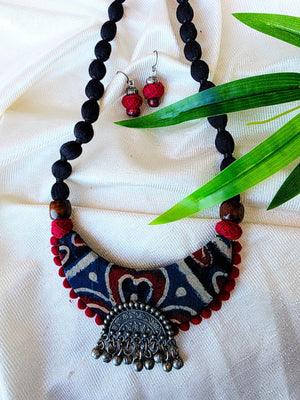 AJRAKH CHANDRAKALA NECKPIECE