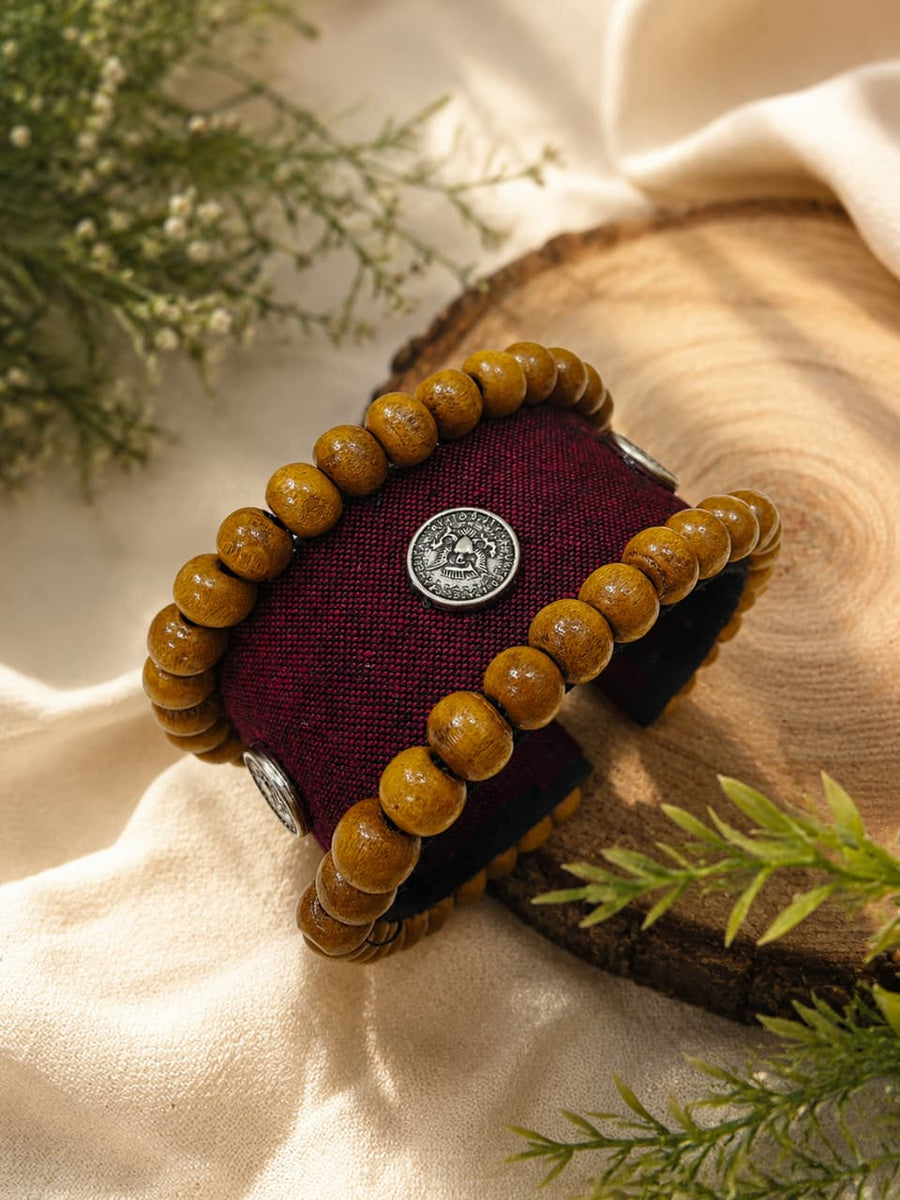 MAROON  BEADED HANDCUFF