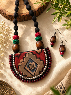 RED KHUN NECKLACE